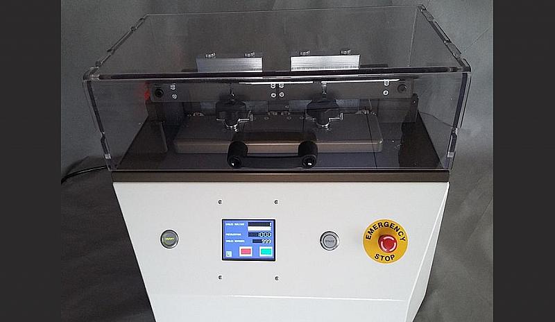 Flexomètre type Scrub - promeca - banc d'essai